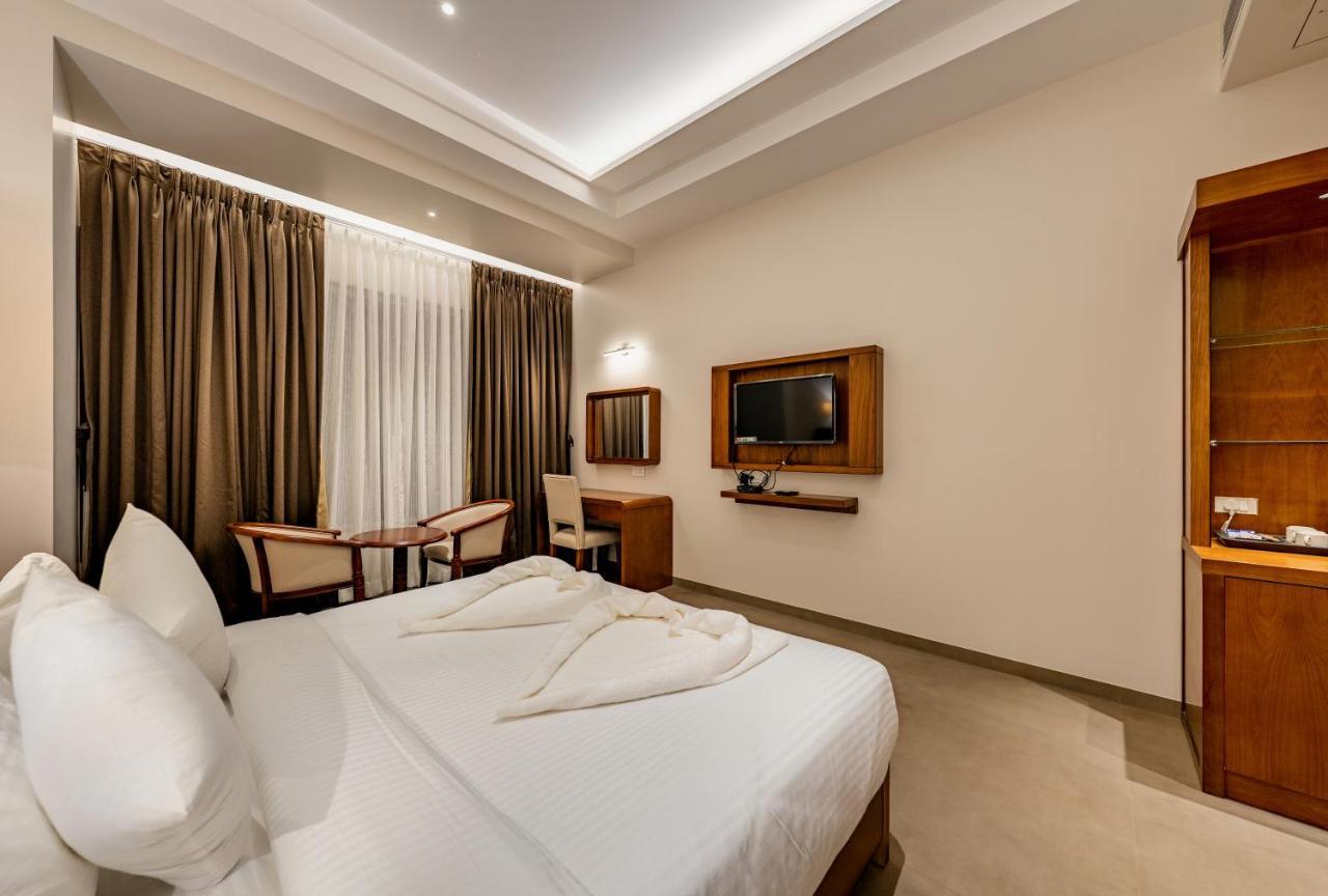 Hotel Grand Regal à Chandoli Extérieur photo